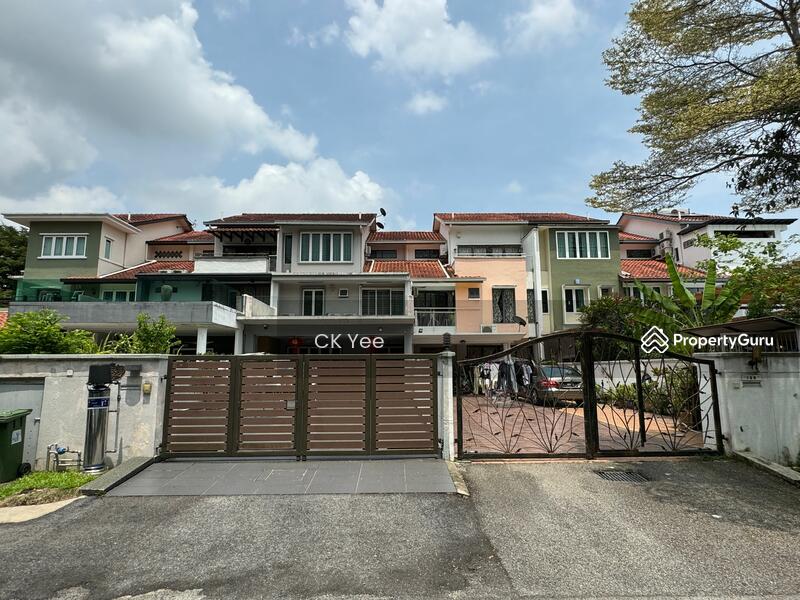 For Sale - 3-storey Terraced House at Taman Esplanad