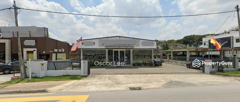 For Rent - Petaling Jaya PJS 11 Single Storey Main Road Showroom For Rent Seksyen 11