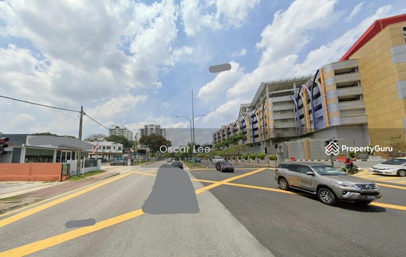 For Rent - Petaling Jaya PJS 11 Single Storey Main Road Showroom For Rent Seksyen 11
