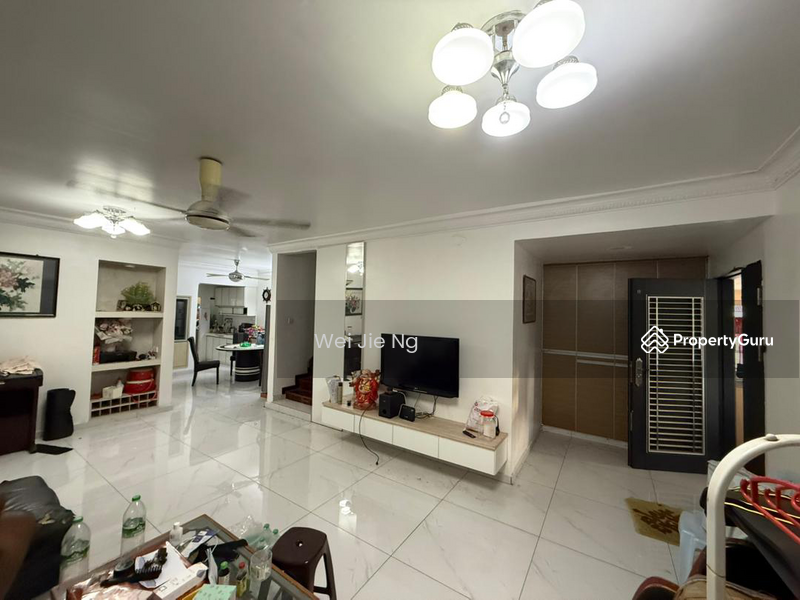 Untuk Dijual - Semi-Detached House at Taman Permai Jaya