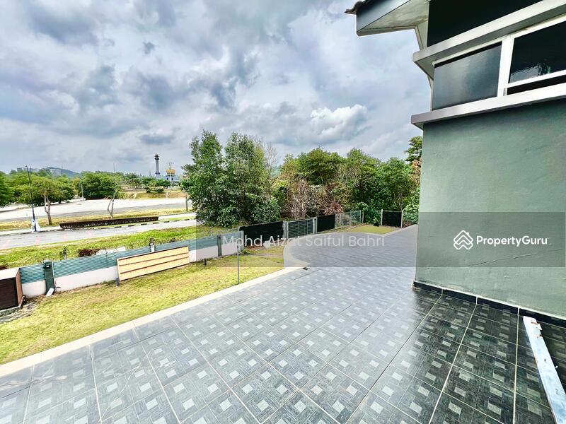 Untuk Dijual - Bungalow at Bandar Baru Salak Tinggi