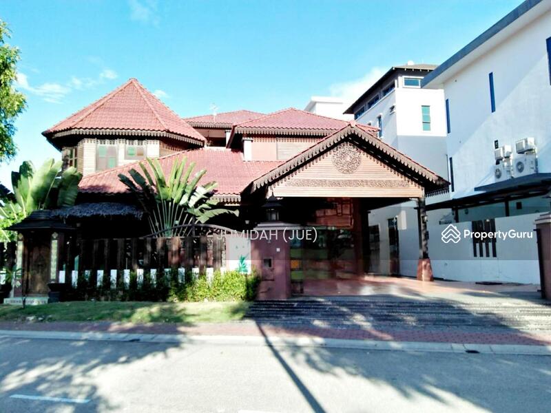  Bungalow 3 Storey Subang Height, Subang Jaya