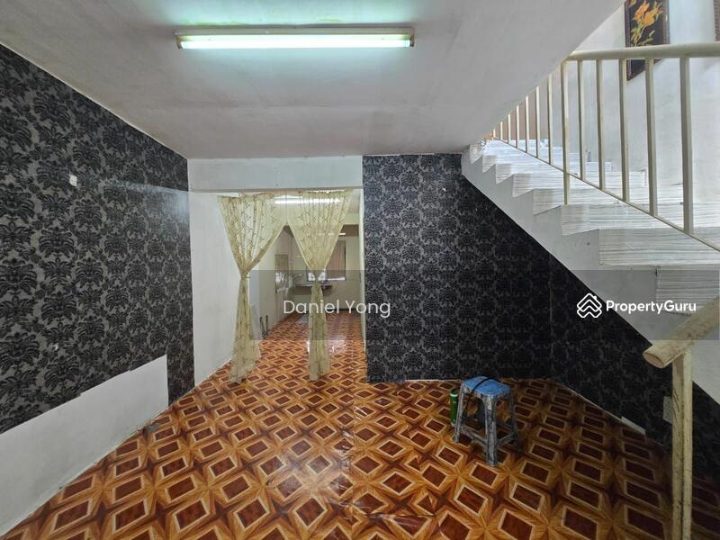 For Sale - 3-storey Terraced House at Taman Kota Masai