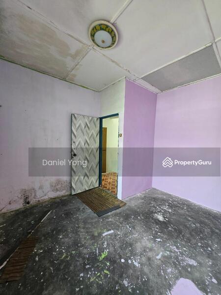 For Sale - 3-storey Terraced House at Taman Kota Masai