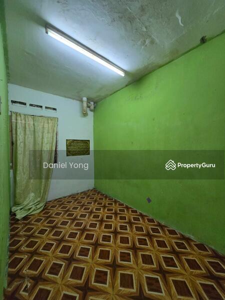 For Sale - 3-storey Terraced House at Taman Kota Masai