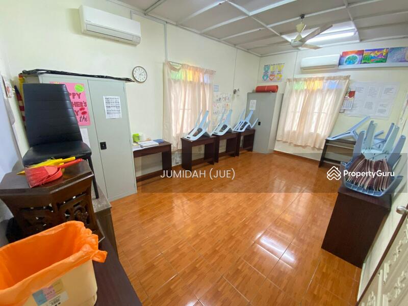 Bungalow Double Storey Ss3 Kelana Jaya Petaling Jaya 