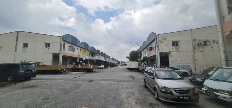 Terrace Factory for Sale in Taman Perindustrian Kip (Kepong) - Kent Chua - Exterior - PropertyGuru.com.my