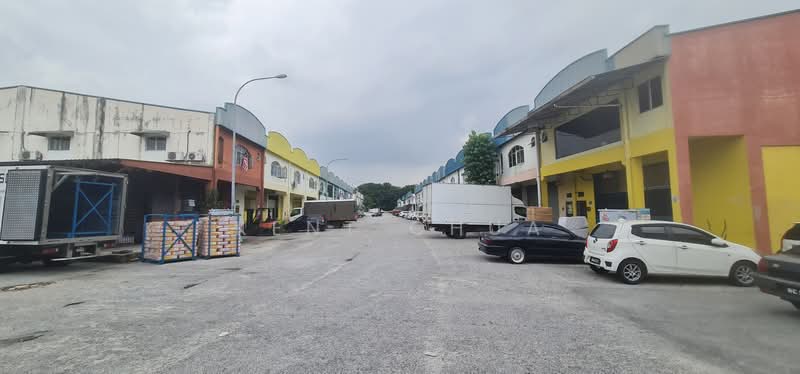 Terrace Factory for Sale in Taman Perindustrian Kip (Kepong) - Kent Chua - Exterior - PropertyGuru.com.my