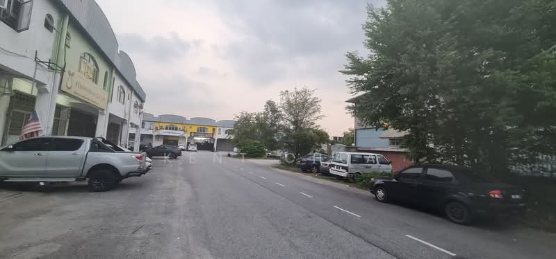 Terrace Factory for Sale in Taman Perindustrian Kip (Kepong) - Kent Chua - Exterior - PropertyGuru.com.my