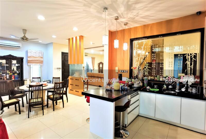 For Sale - Semi-Detached House at Tropicana
