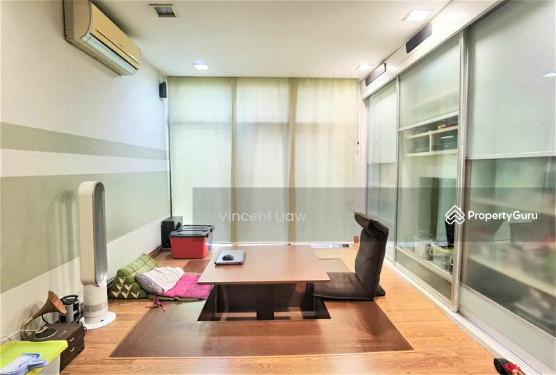 For Sale - Semi-Detached House at Tropicana