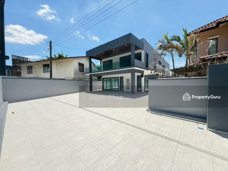 Untuk Dijual - Kebun Teh Corner Bungalow Near CIQ @ Pelangi