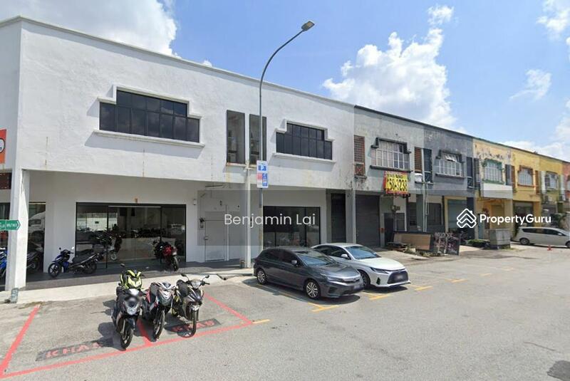 For Sale - Bandar Pinggiran Subang 1.5 Storey Factory For Sale