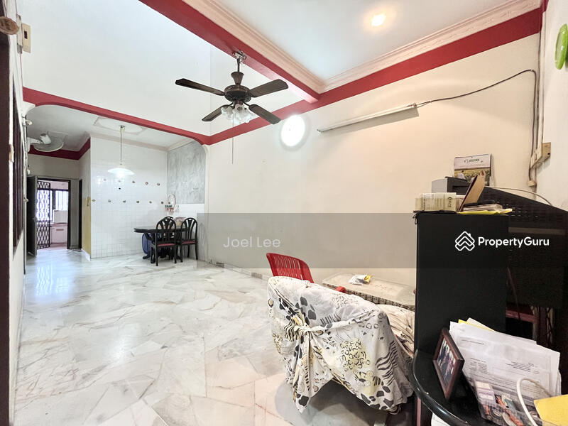 Common Area & Dining Area