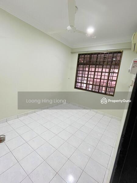 Untuk Disewa - taman rinting tamans rintings