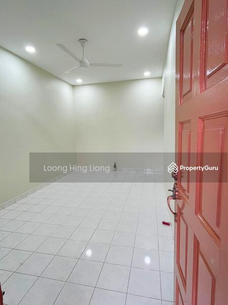 Untuk Disewa - taman rinting tamans rintings