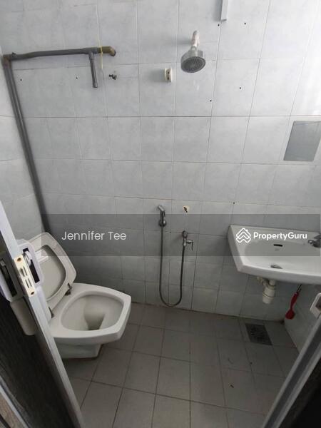 Untuk Disewa - Damansara Jaya