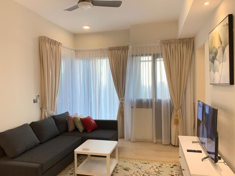 Kediaman Servis untuk Dijual di Star Residences One - Sarah Chang - Living Room - PropertyGuru.com.my
