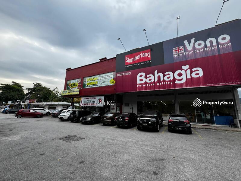 For Rent - Ampang Waterfront Ground Floor Shop Corner For Rent