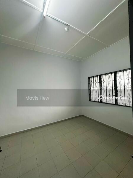 For Rent - TUTA Villa III @ Taman Ungku Tun Aminah
