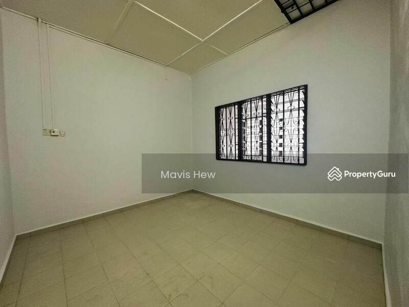 For Rent - TUTA Villa III @ Taman Ungku Tun Aminah