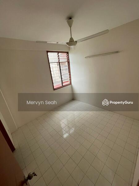 For Sale - TAMAN TUNAS MUDA
