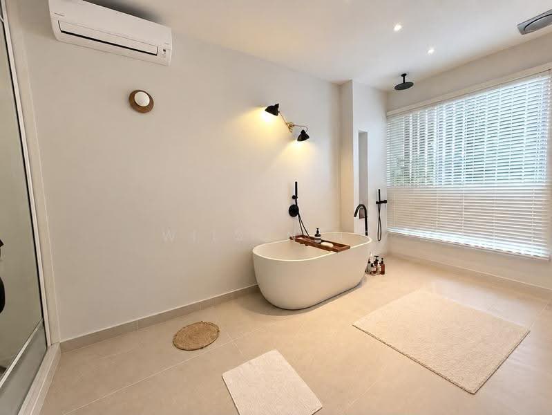 Semi-Detached House for Rent in Telok Panglima Garang (Selangor) - Wilson Ng - Bathroom - PropertyGuru.com.my