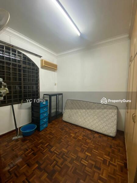 Untuk Disewa - Taman Molek