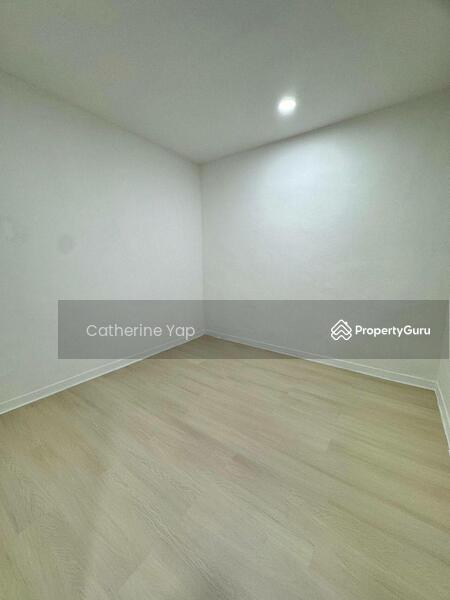 For Sale - Taman Perling, Single Storey Terrace House End Lot for Sale