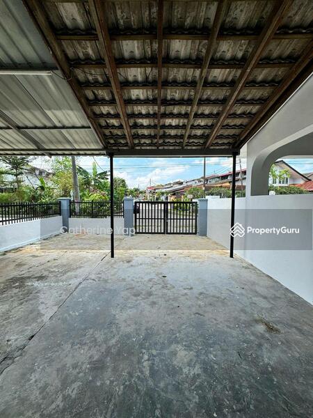 For Sale - Taman Perling, Single Storey Terrace House End Lot for Sale