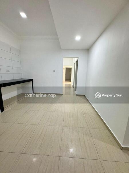 For Sale - Taman Perling, Single Storey Terrace House End Lot for Sale