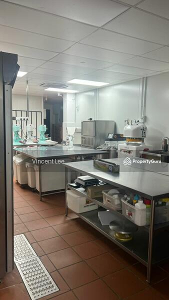 For Rent - 3sty Corner Shop Lot for Rent at Putra Heights