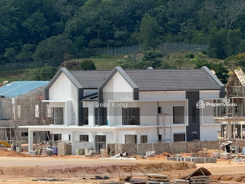 For Sale - S2 Height Semid/Cluster Semid 20ft extra landed facing golf view, Own swimming pool