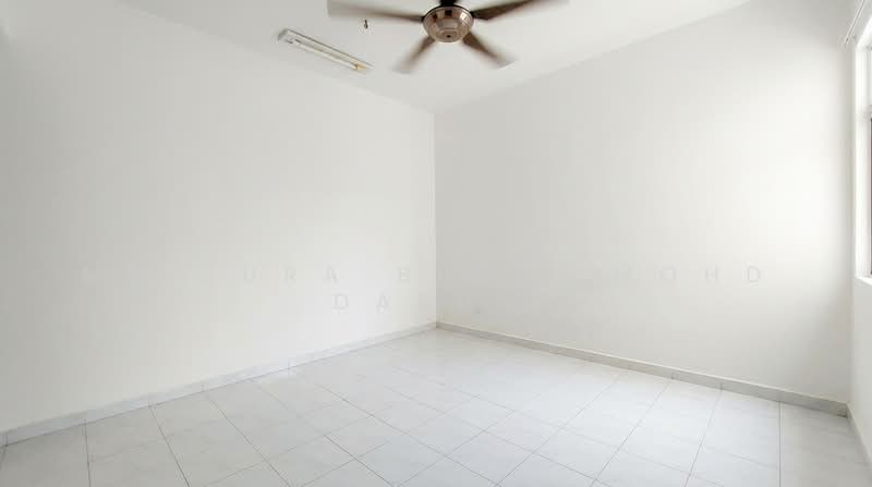 1-storey Terraced House for Sale in Seksyen 30 (Shah Alam) - Maizura binti Mohd Darus - Interior - PropertyGuru.com.my