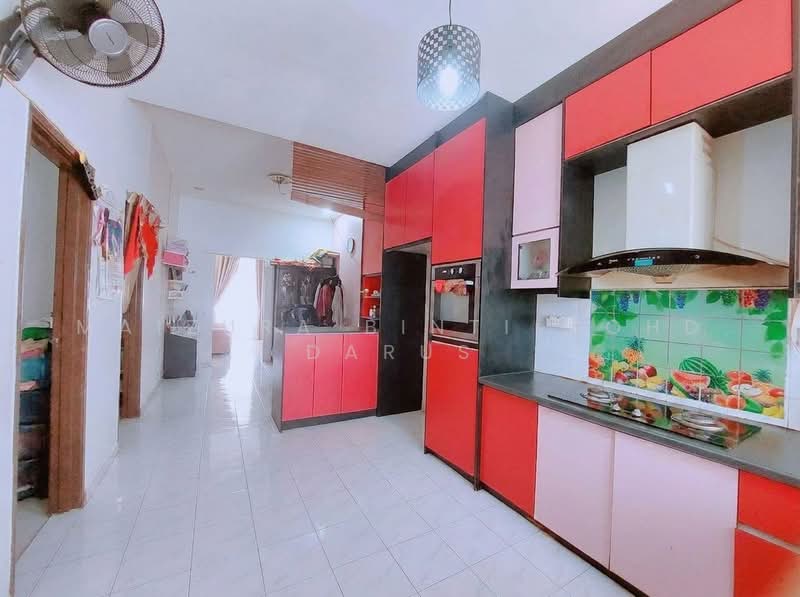 1-storey Terraced House for Sale in Seksyen 30 (Shah Alam) - Maizura binti Mohd Darus - Kitchen - PropertyGuru.com.my