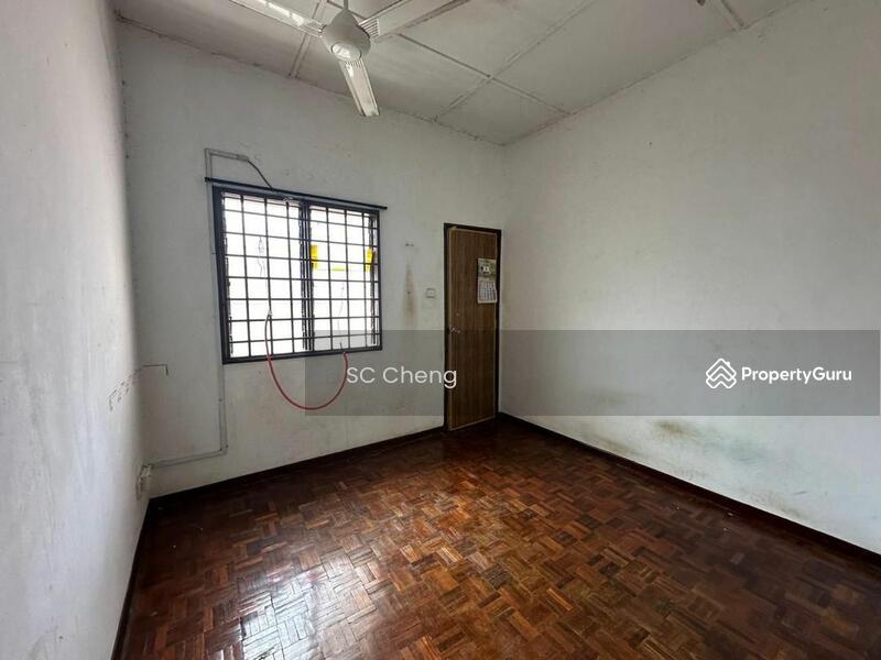 Untuk Dijual - Terraced House at Bandar Indahpura