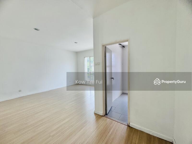 For Sale - Paragon 129