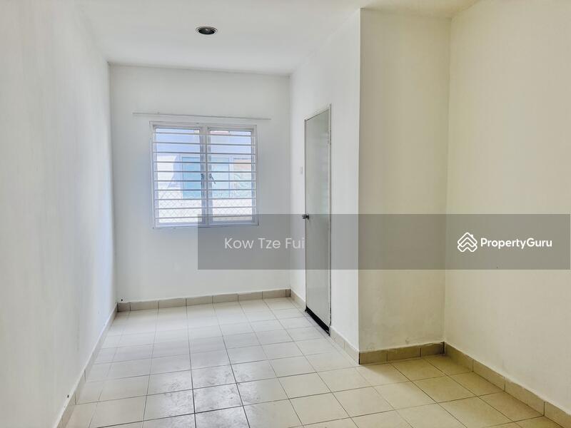 For Sale - Paragon 129