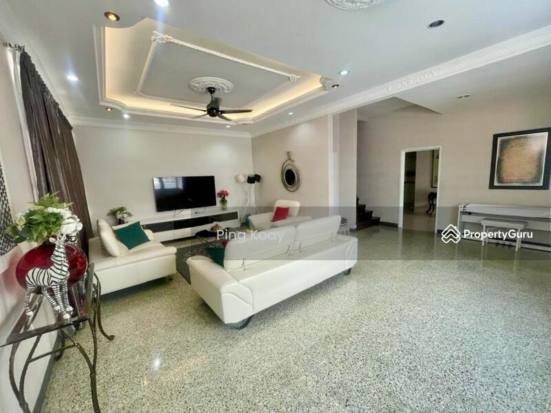 For Sale - 2 STY SEMI-D | RENOVATED | BERJAYA near MARKET