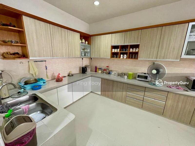 For Sale - 2 STY SEMI-D | RENOVATED | BERJAYA near MARKET