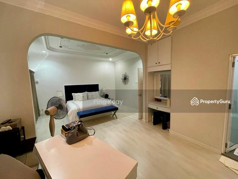 For Sale - 2 STY SEMI-D | RENOVATED | BERJAYA near MARKET