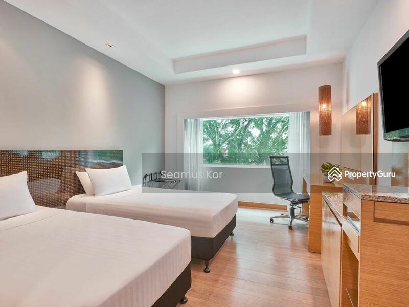 For Sale - ⭐ ROI 8.23% ⭐ Main road frontage ⭐ 2 lots of 3 storey hotel ⭐ Freehold ⭐ Mount Austin
