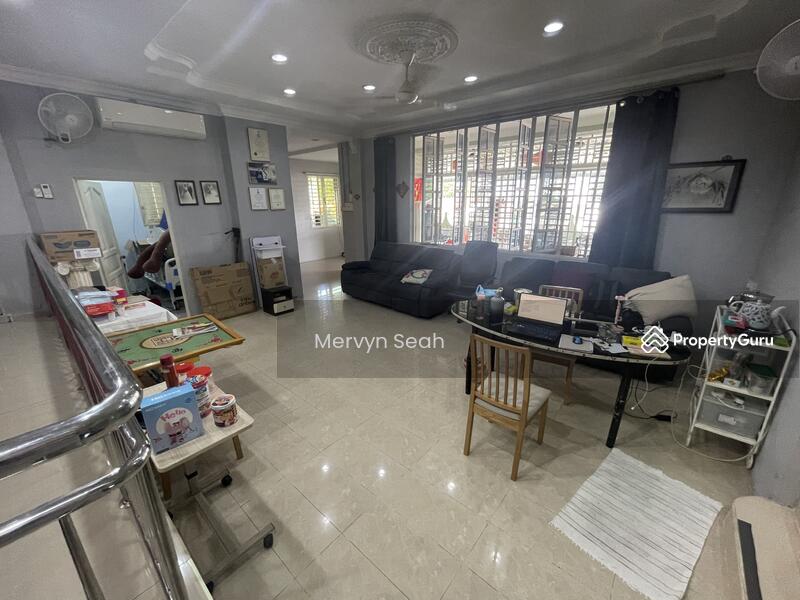 Untuk Dijual - RESERVOIR CRESCENT