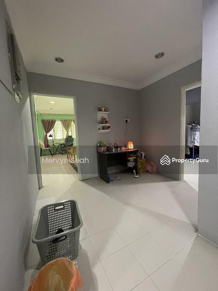 Untuk Dijual - RESERVOIR CRESCENT