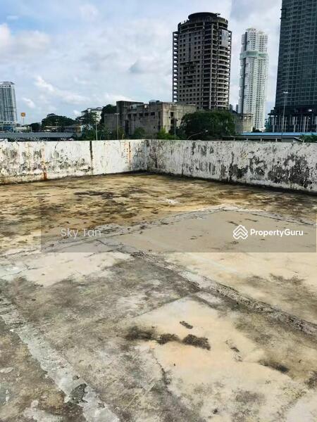For Sale - Office at Kampung Wadi Hassan