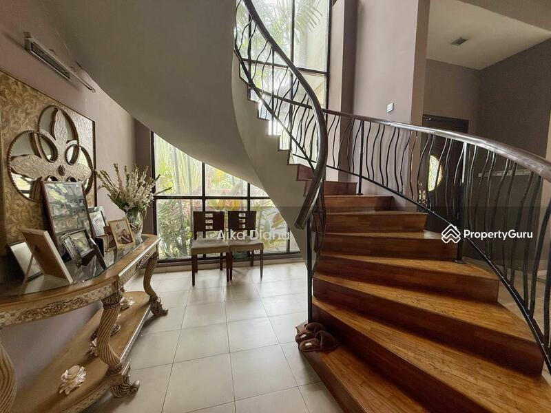 For Sale - LUXURY Bungalow @ Seksyen 8 Kota Damansara
