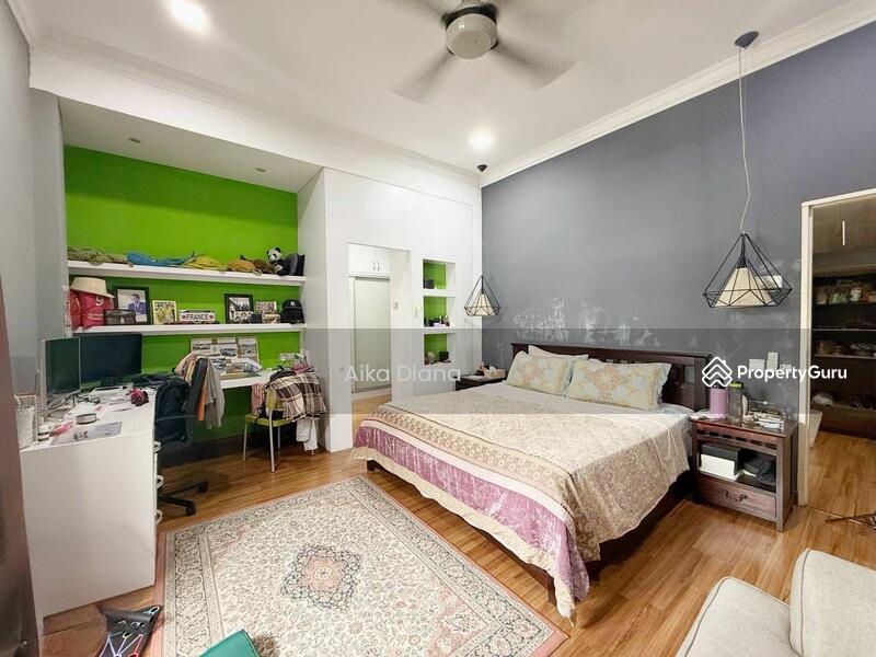 For Sale - LUXURY Bungalow @ Seksyen 8 Kota Damansara