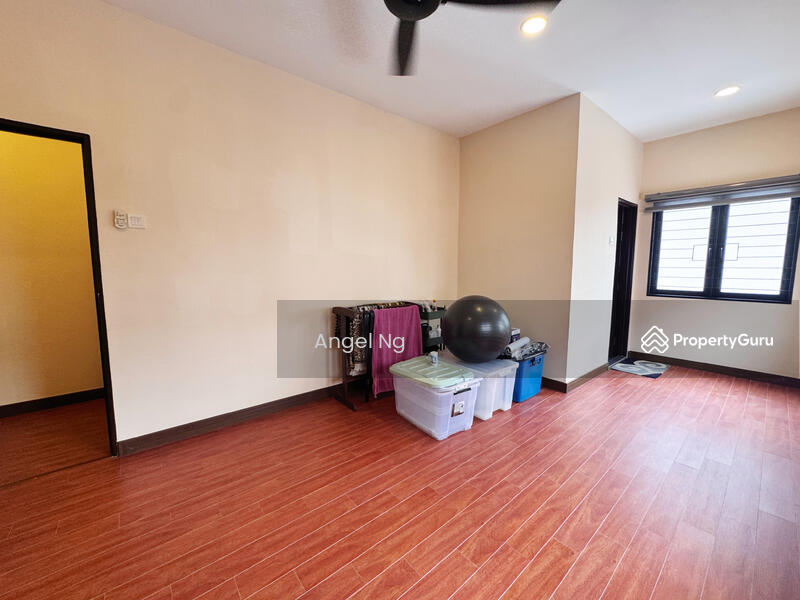 For Sale - Bandar Tun Hussein Onn