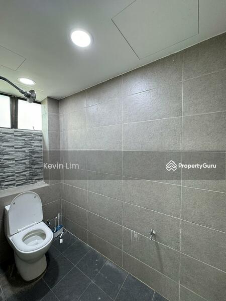 For Rent - 3rd Floor Office Space Rent 870sf Well Maintained with Lift Georgetown