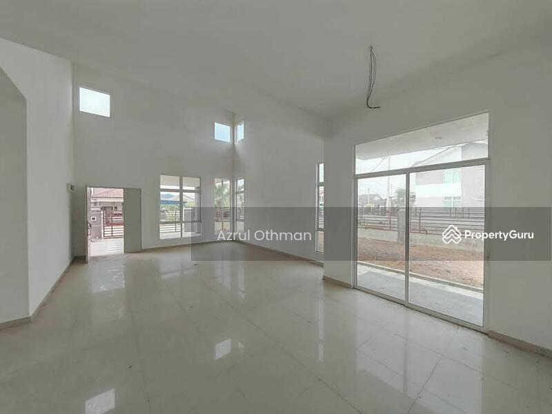 For Sale - Bungalow at Taman Senimas